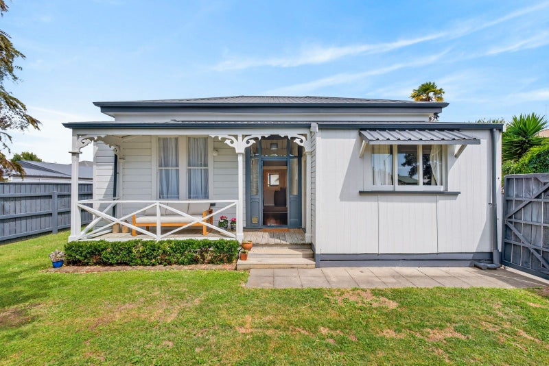 707A Victoria Street, Parkvale, Hastings - Carousel 17