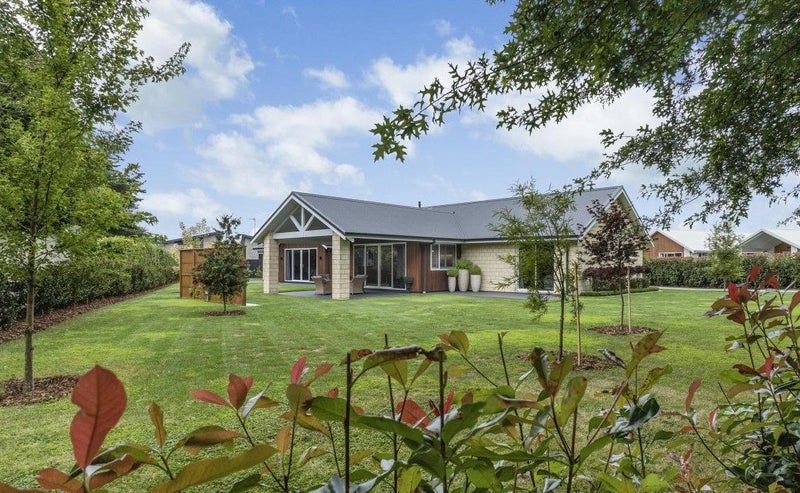 11 Eldonwood Drive, Matamata, Matamata - Carousel 1