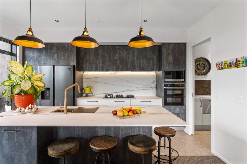 1 Rewarewa Rise, Whangamata - Carousel 2