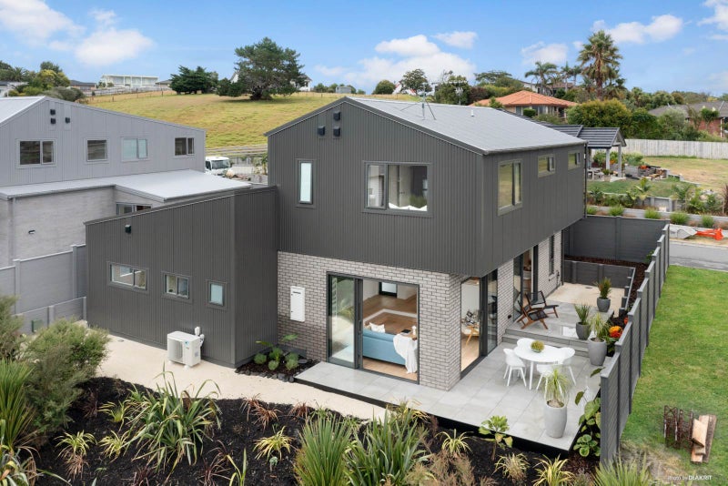 6 Odlin Lane, Red Beach, Red Beach - Carousel 1
