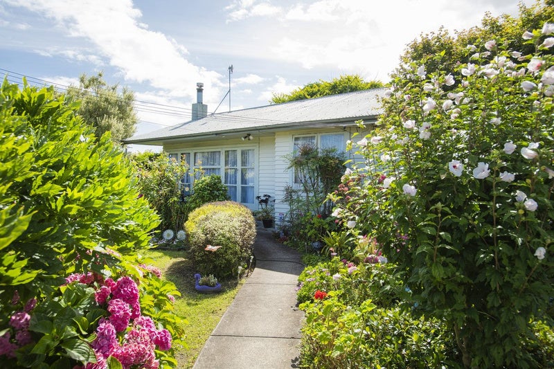 6 Devery Street, Mangapapa, Gisborne - Carousel 2