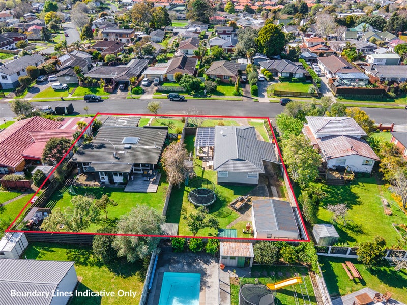 5 Booralee Avenue, Botany Downs, Auckland - Carousel 8