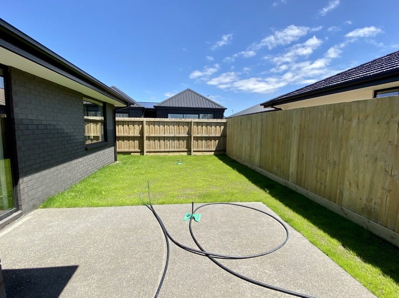 24 Bill Hammond Drive, Belfast, Christchurch - Carousel 11