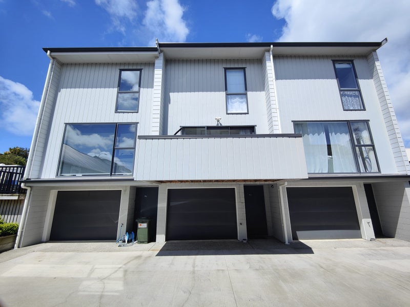 77B Herald Street, Berhampore, Wellington - Carousel 1