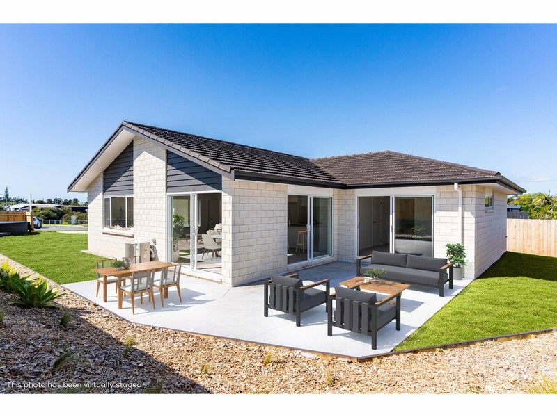 37 Weka Street, Mangawhai - Carousel 2