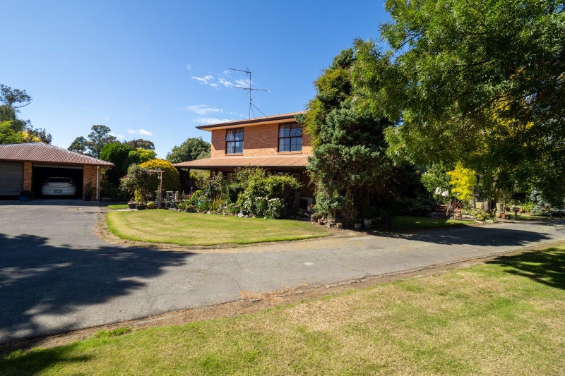 77 Beach Road East, Elgin, Ashburton - Carousel 2