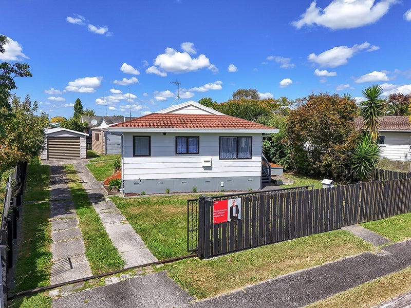 9 Aintree Street, Nawton, Hamilton - Carousel 2