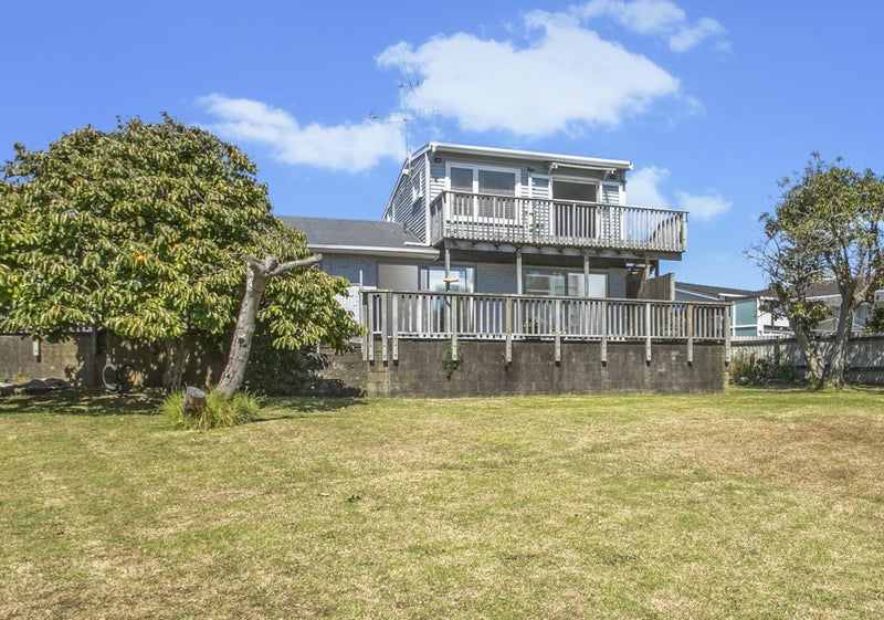 28 Church Road, Mangere Bridge, Auckland - Carousel 1