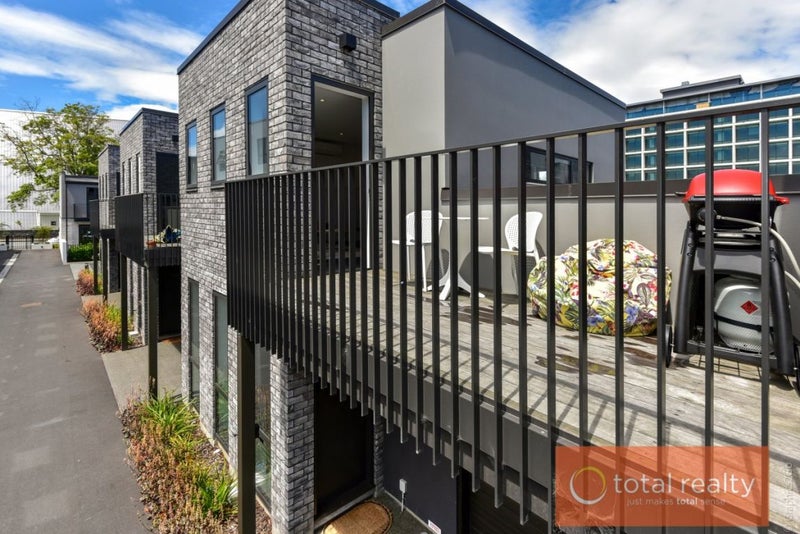 2/212 Hereford Street, Christchurch Central, Christchurch - Carousel 2