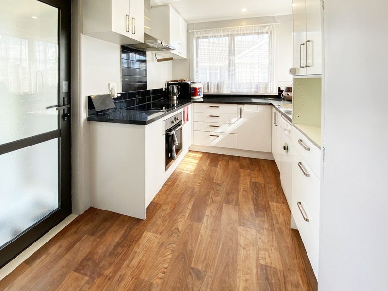 28 Uxbridge Street, Northcote, Christchurch - Carousel 2