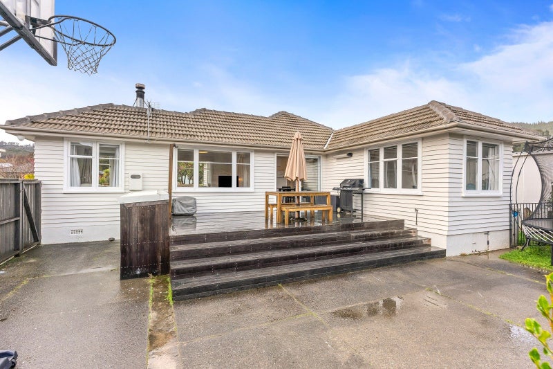 22 Kiln Street, Silverstream, Upper Hutt - Carousel 1