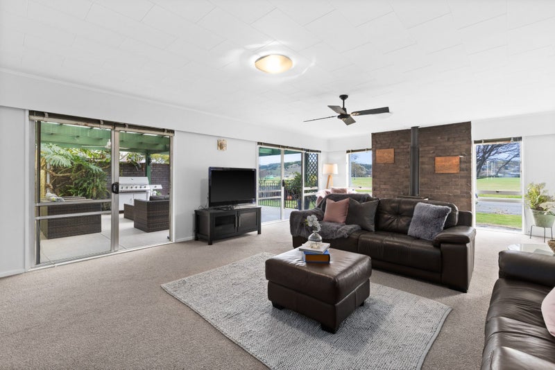 293 Westminster Avenue, Tamatea, Napier - Carousel 2