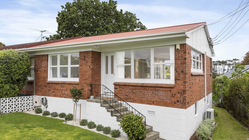 4C Abingdon Place, Glendowie, Auckland - Carousel 1