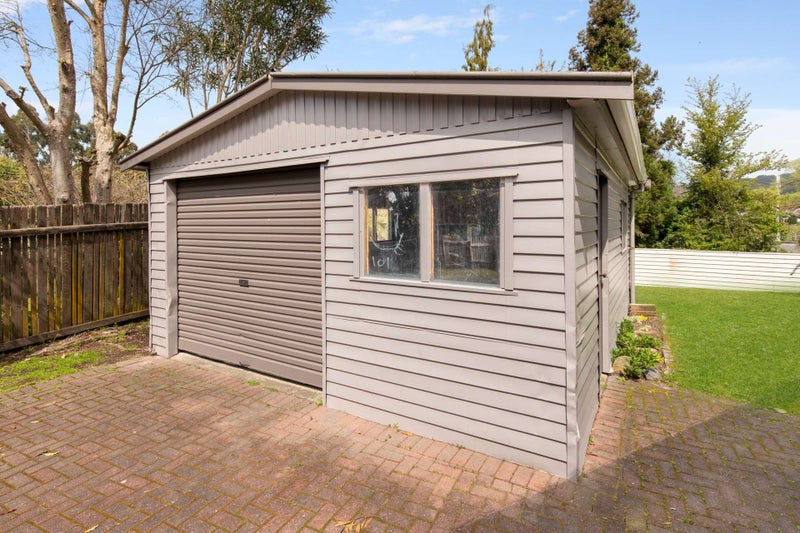 11 Onyx Place, Pukehangi, Rotorua - Carousel 2