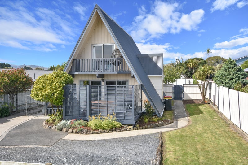 13 Canberra Place, Waldronville, Dunedin - Carousel 1