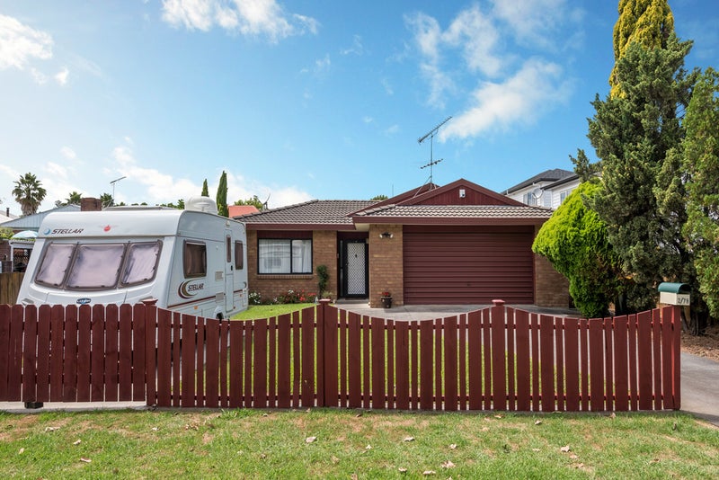 2/78 Moore Street, Howick, Auckland - Carousel 22