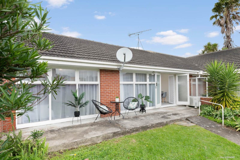 3/18 Tawhiri Road, One Tree Hill, Auckland - Carousel 2