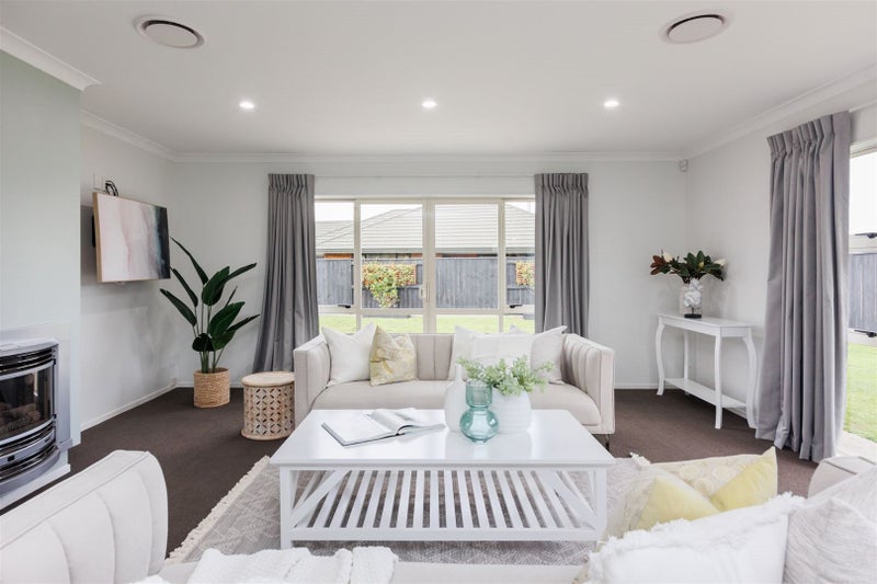 3 Masefield Terrace, Kelvin Grove, Palmerston North - Carousel 38