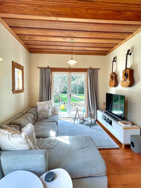 62 Hobson Road, Lucas Heights, Auckland - Carousel 2