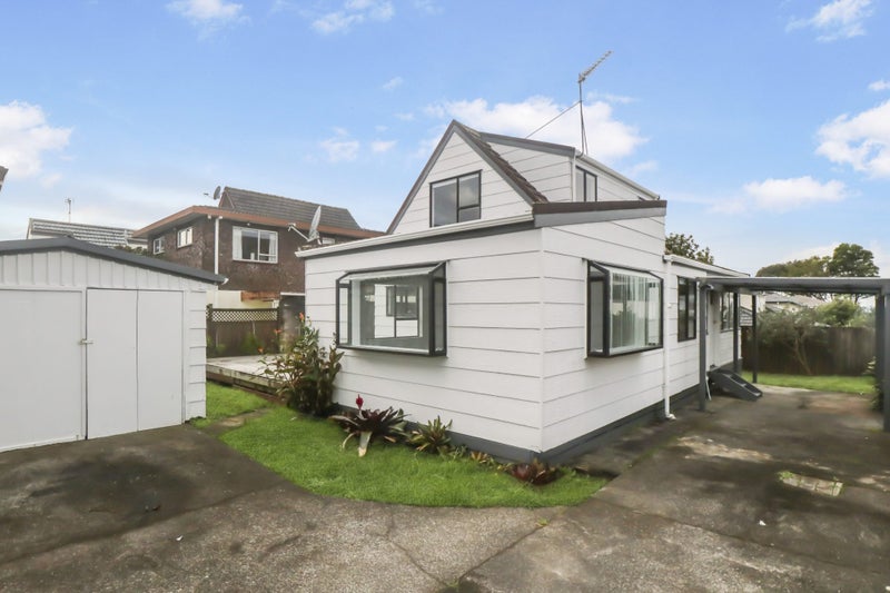 3C Ngatiawa Street, One Tree Hill, Auckland - Carousel 2