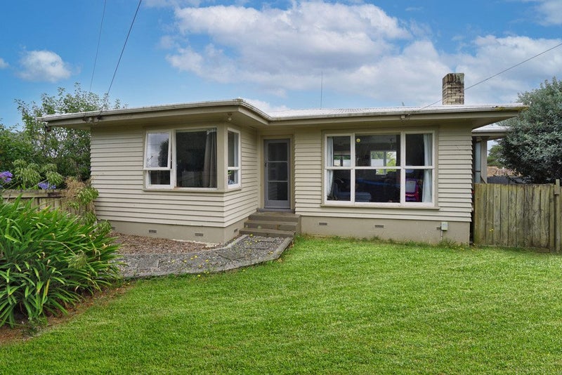 21 Waimarie Street, Nawton, Hamilton - Carousel 1