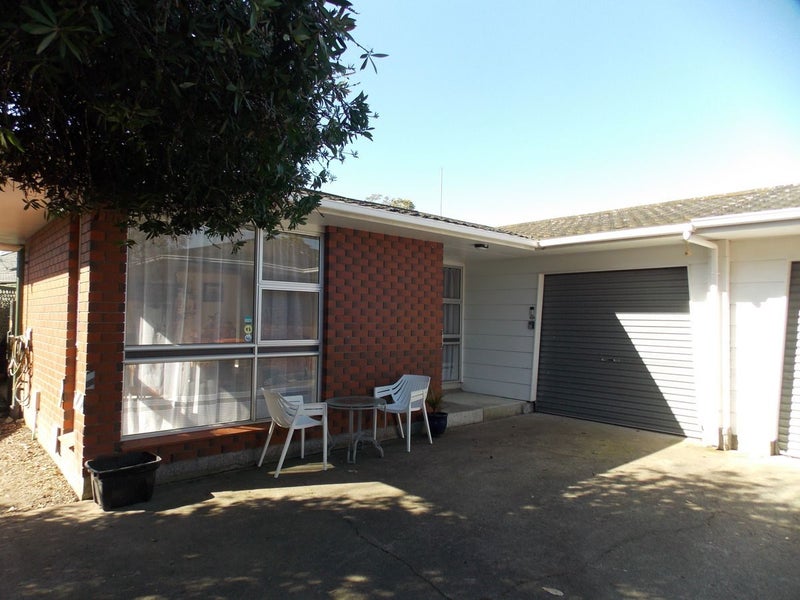 14A Terry Crescent, Milson, Palmerston North - Carousel 2
