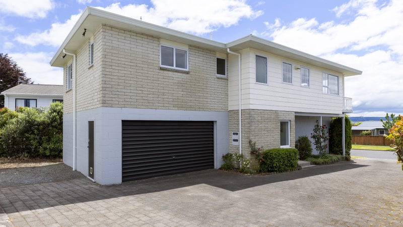 63 Grace Crescent, Richmond Heights, Taupo - Carousel 1