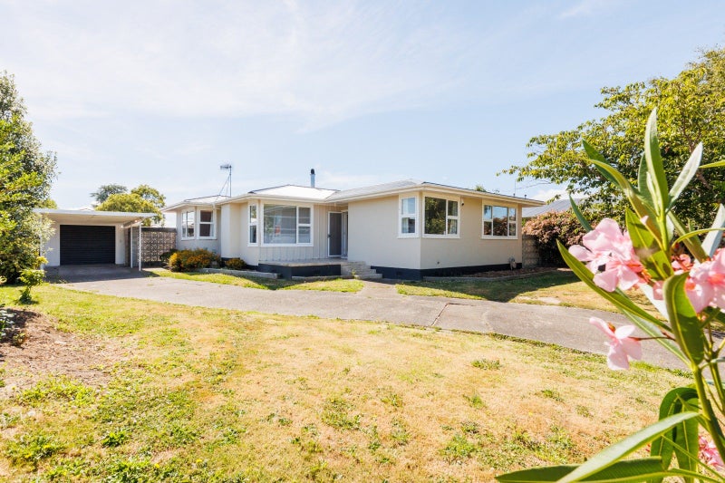 8 Alexander Street, Awapuni, Palmerston North - Carousel 1