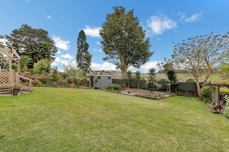 67 Fisher Terrace, Kamo, Whangarei - Carousel 2