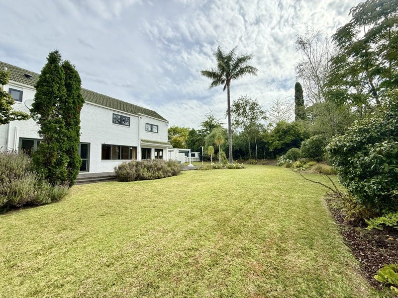 42 Roland Road, Greenhithe, Auckland - Carousel 2
