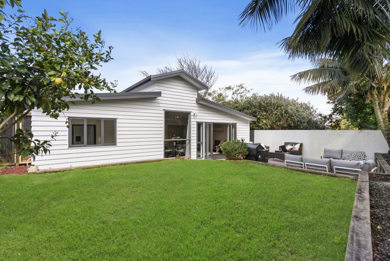 1E NGATIAWA STREET, One Tree Hill, Auckland - Carousel 1
