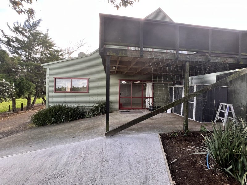 721 Glenbrook Road, Kingseat, Pukekohe - Carousel 13