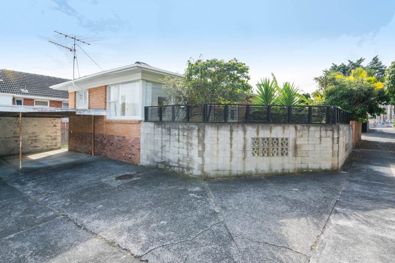 4/85 Lake Road, Belmont, Auckland - Carousel 2