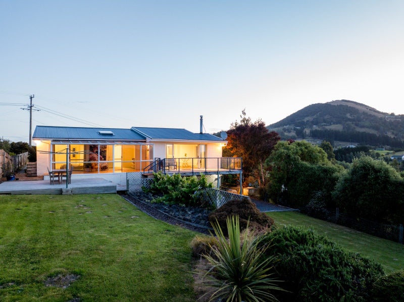 27 Chain Hills Road, Chain Hills, Dunedin - Carousel 1
