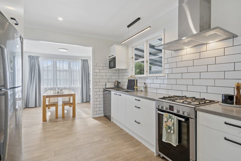 1 Keys Street, Naenae, Lower Hutt - Carousel 2