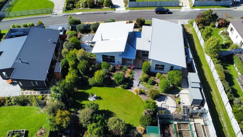 6 Mcdonald Place, Collingwood - Carousel 21