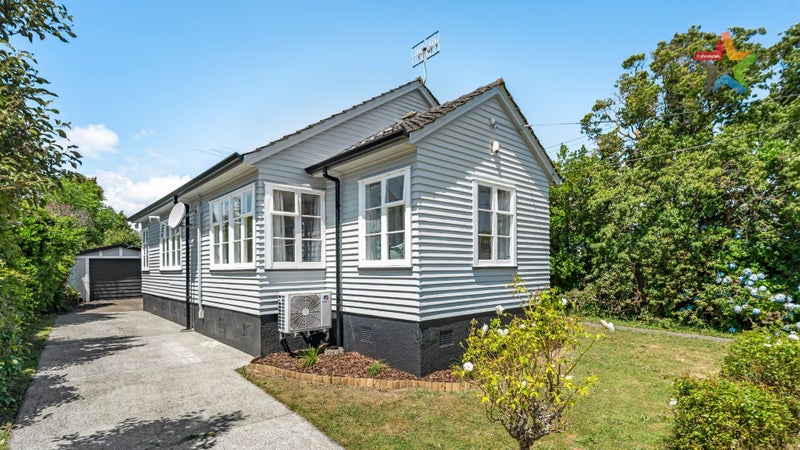 6 Lockwood Crescent, Taita, Lower Hutt - Carousel 1