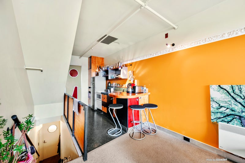 4Q/51 Webb St, Mount Cook, Wellington - Carousel 2