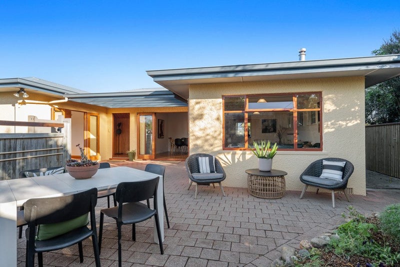 26 Stanley Crescent, Beachville, Nelson - Carousel 1