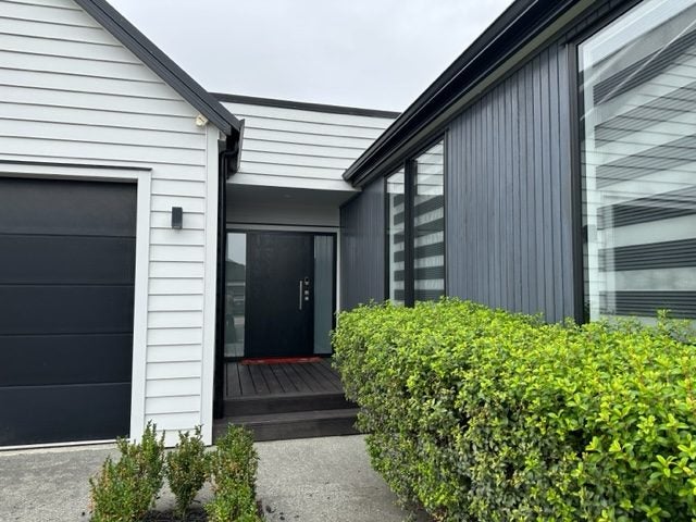 81 Ridgedale Road, Silverdale, Silverdale - Carousel 2