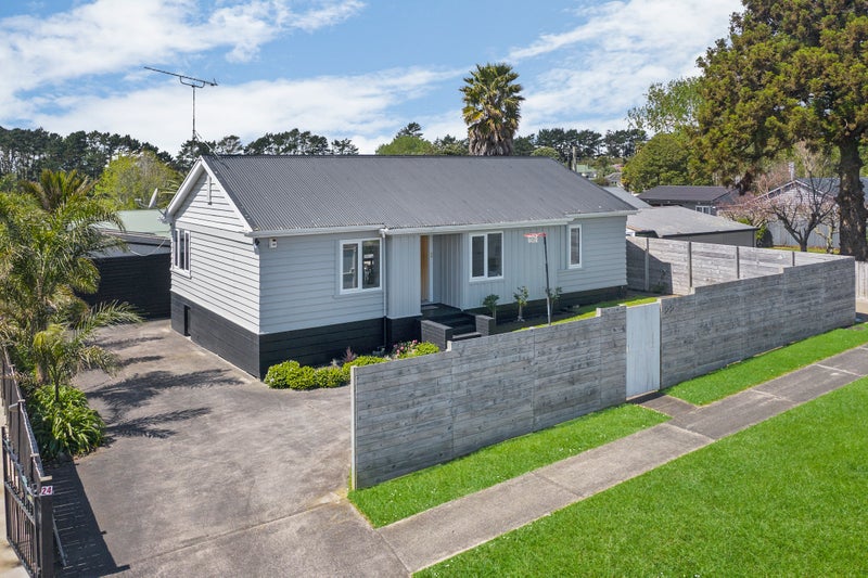 22 Buchanan Road, Papakura - Carousel 1