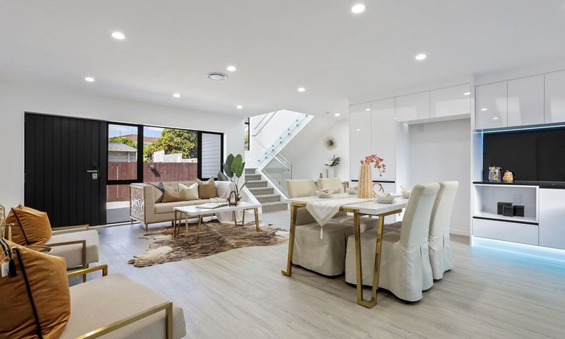 43A Wickman Way, Mangere East, Auckland - Carousel 2