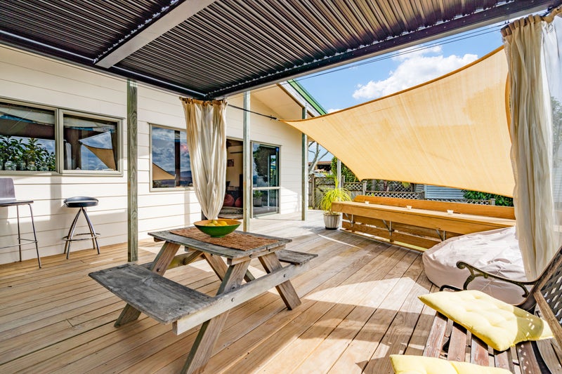 2B Pah Road, Onerahi, Whangarei - Carousel 1