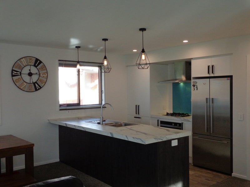 7 Coronation Court, Milton - Carousel 2