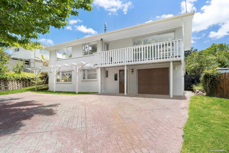 82 Advene Road, Cockle Bay, Auckland - Carousel 2