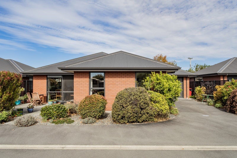 2/12 Bank Street, Amberley, Amberley - Carousel 2