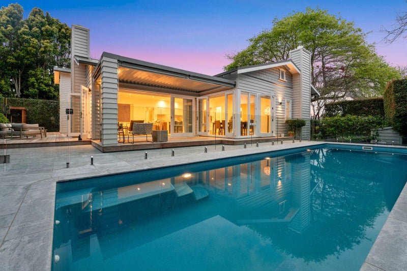 2 Golf Road, Epsom, Auckland - Carousel 1
