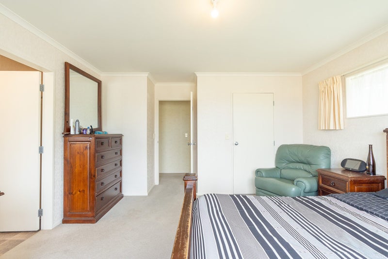 29 Parnell Heights Drive, Kelvin Grove, Palmerston North - Carousel 24