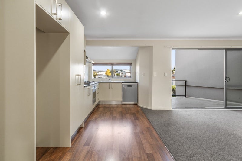 1186B Victoria Street, Whitiora, Hamilton - Carousel 2