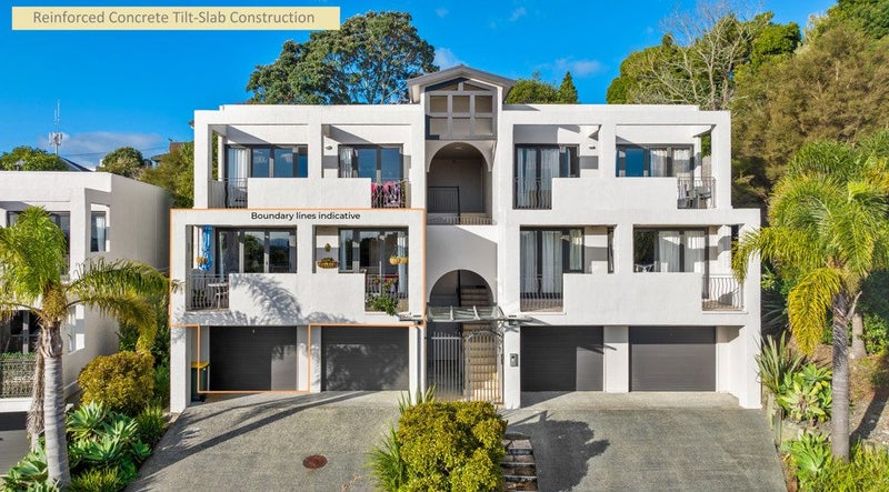 6/5 Monte Cassino Place, Birkdale, Auckland - Carousel 1